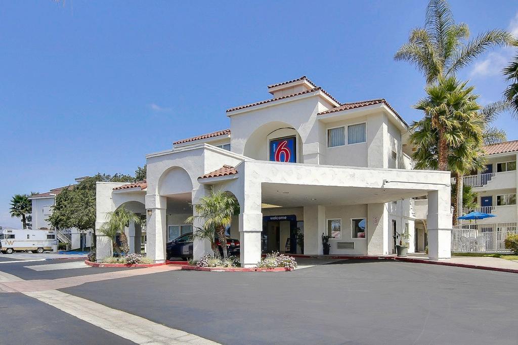 Hotel 6-ventura, Ca - South